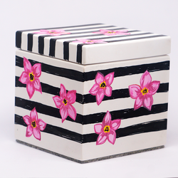  - DEKORATİF BÜYÜK KUTU