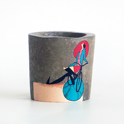  - Küçük Beton Saksı